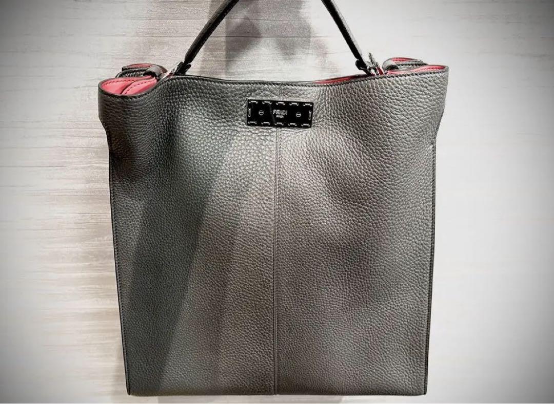 FENDI フェンディ ピーカブー エックスライト メンズ バッグ