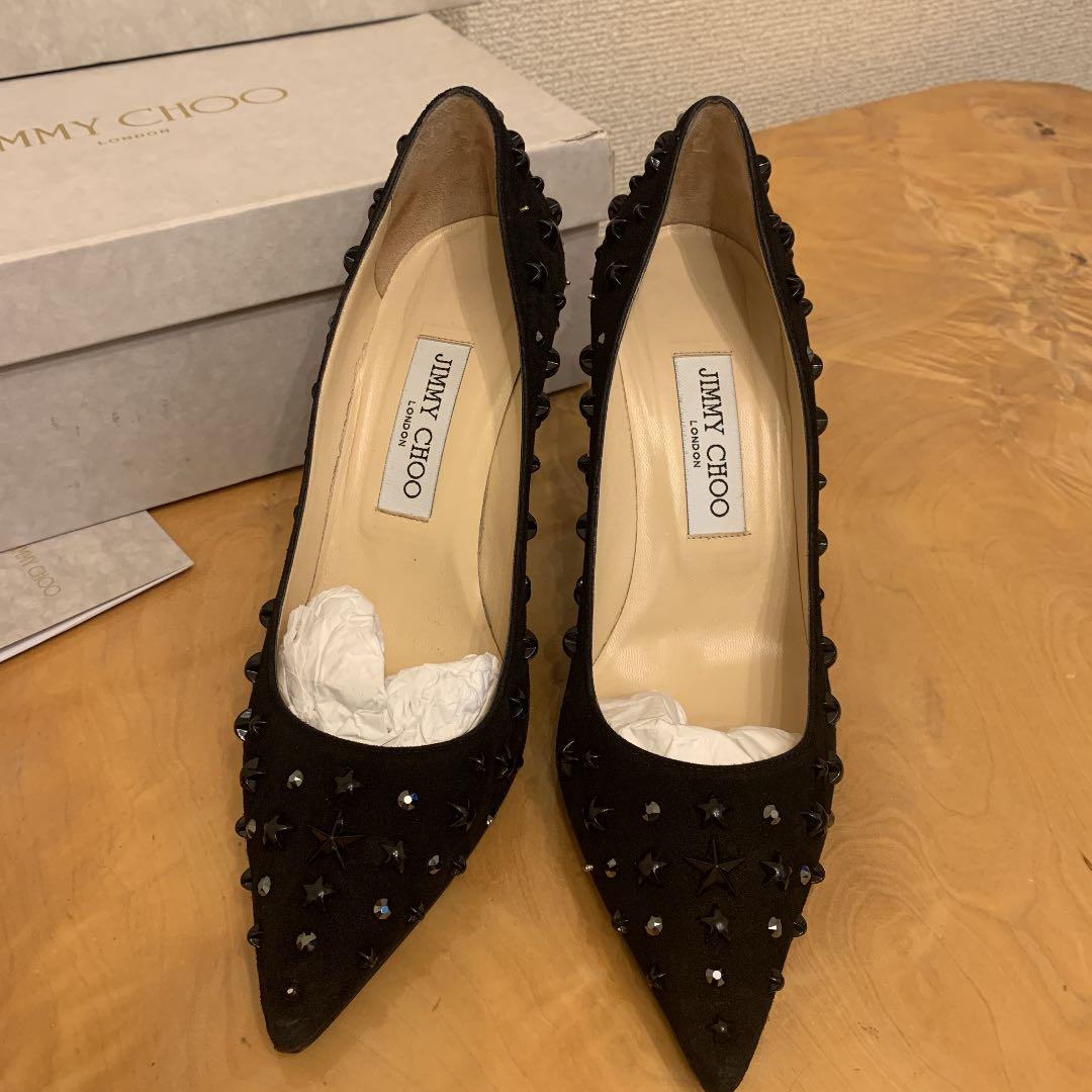 ジミーチュウ　スエードパンプス ジミー チュウ ボタン付き Black スエード・ポインテッド トゥ