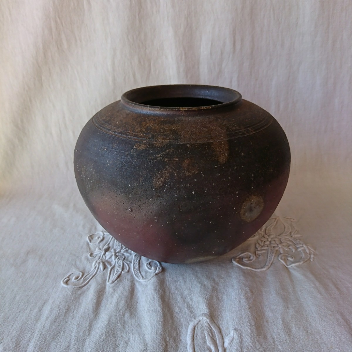 備前焼 壺 花入れ 花器 作家もの 丸壺 花瓶（越前焼 花瓶