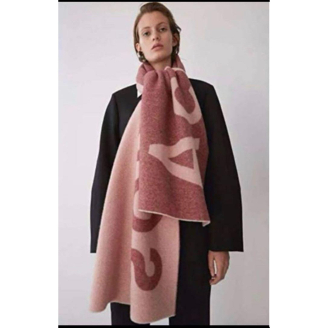 Acne Studios ロゴジャカードスカーフ(レッド&ピンク) Acne Studios ロゴジャカードスカーフ(レッド&ピンク)（Acne