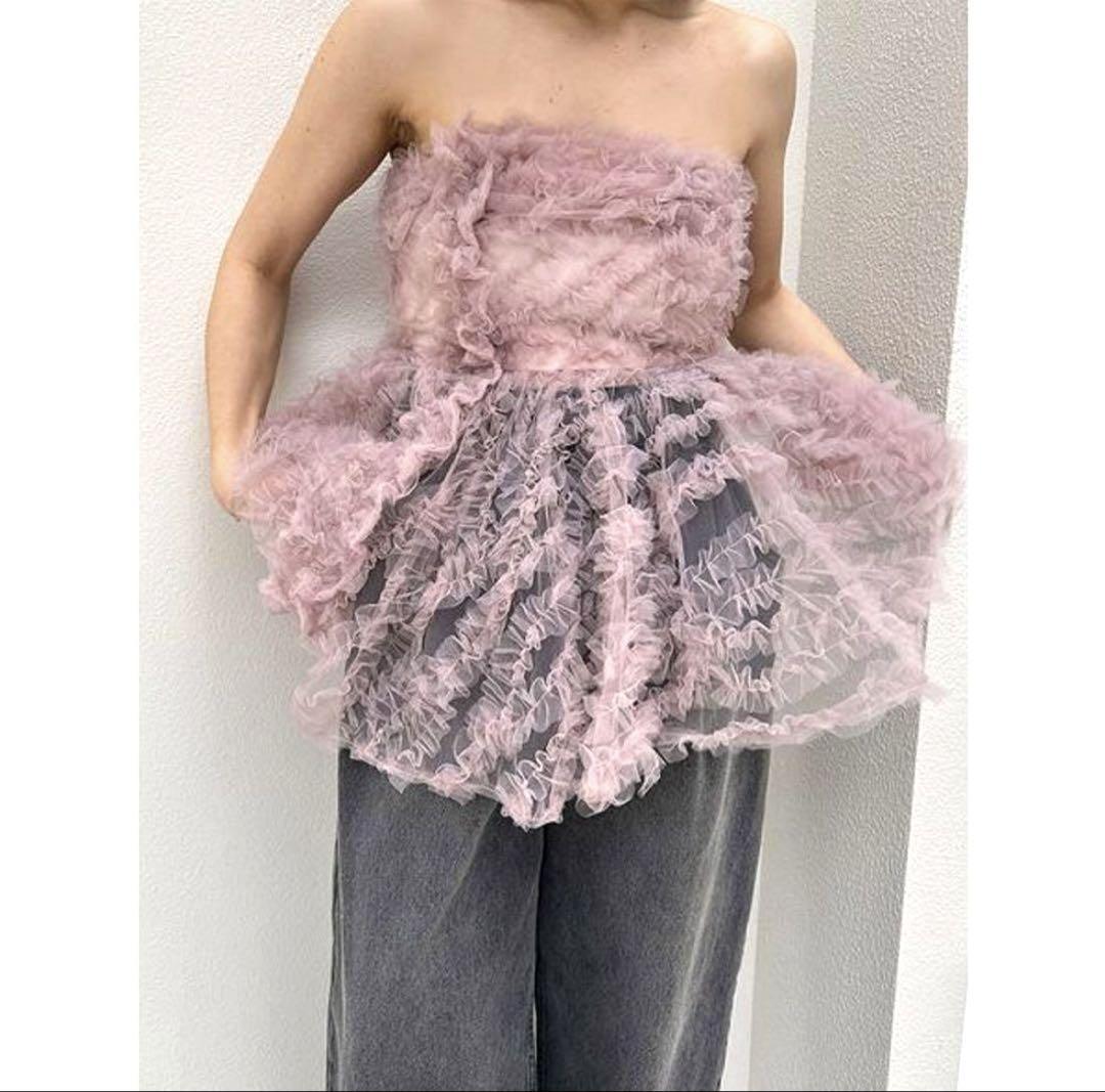 チュール刺繍ベアペプラムTOPS snidel スナイデル SNIDEL（スナイデル）の「チュール刺繍ベアペプラムTOPS（T