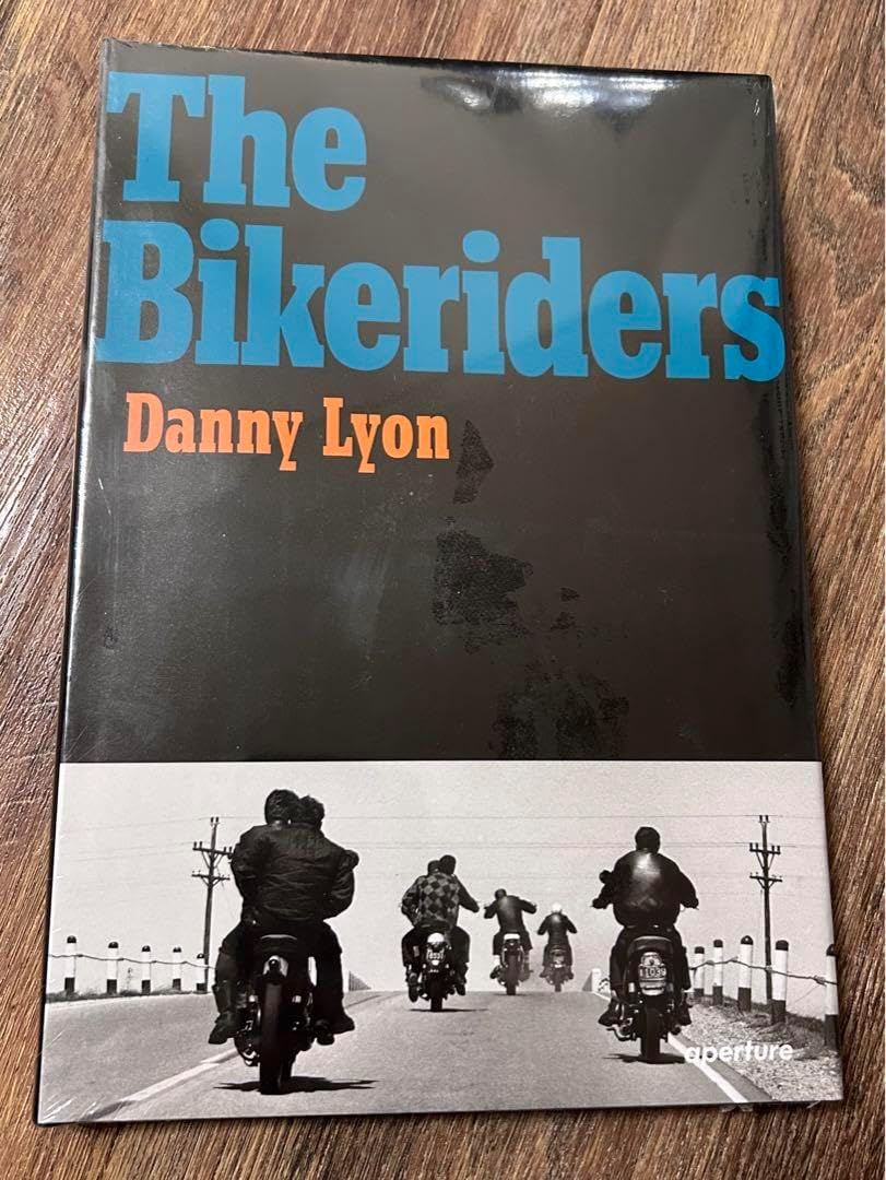 【洋書】 THE BIKERIDERS  DANNY LYONダニーライオン Amazon | The Bikeriders | Lyon, Danny | Photojournalism