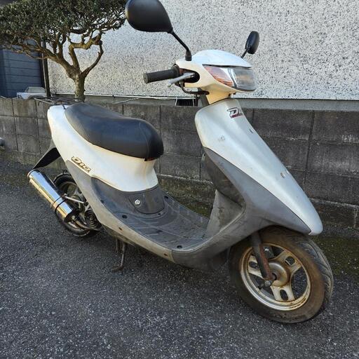 ライブディオリアタイヤバッテリー新品調子良好千葉県より配達