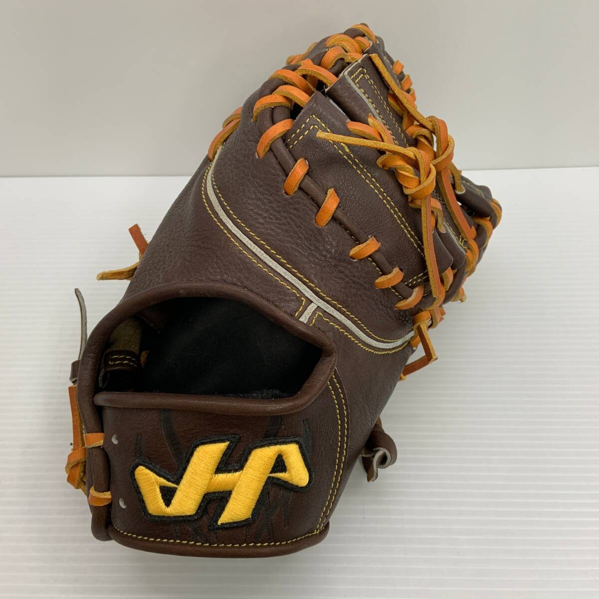 中古品 ハタケヤマ HATAKEYAMA 和牛 軟式 ファーストミット WN-18F1 3995 楽天市場】ハタケヤマ（用途（野球・ソフトボール用品