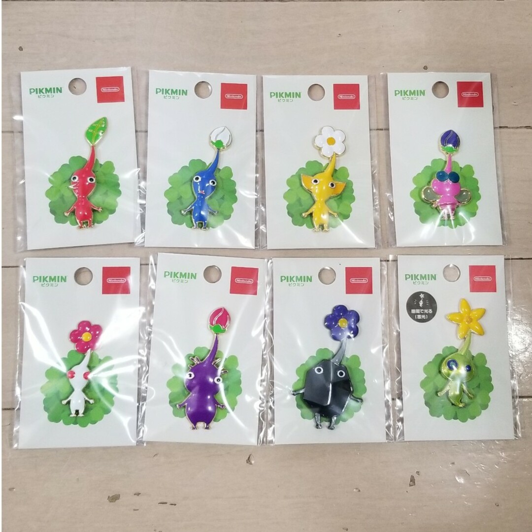 ピクミン　バッジ　８点セット バッジ pikmin | My Nintendo Store（マイニンテンドーストア）