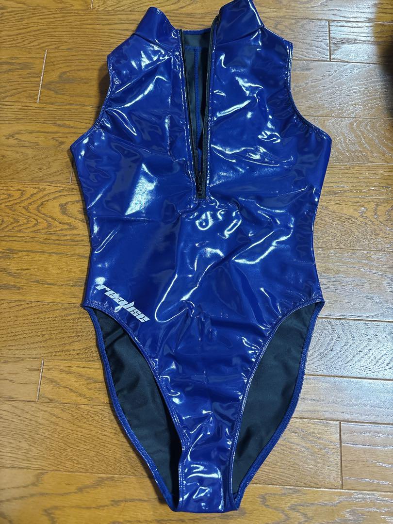 リアライズ フロントジッパー エナメル 競泳水着（SWIMHXBY