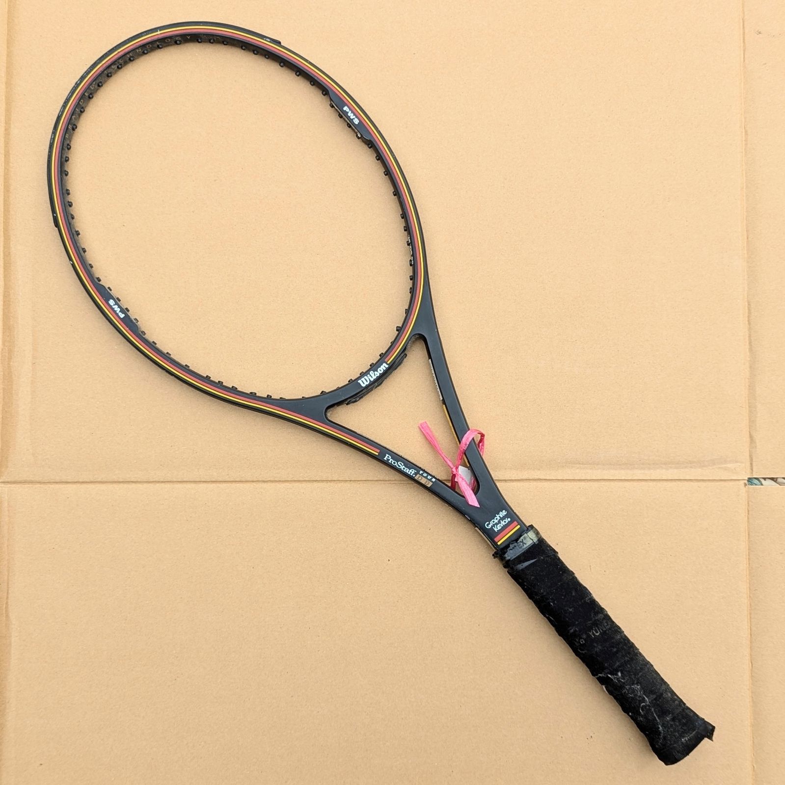 Wilson Pro Staff TOUR 100 ラケット ケース付き Wilson Prostaff Tour DB 硬式用ラケット（PRO STAFF SIX ONE