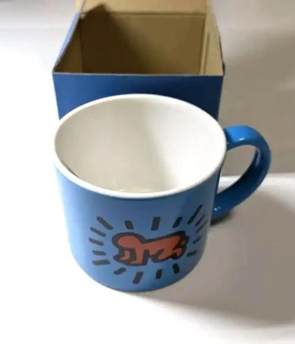 最も優遇 KEITH HARING マグカップ（キース 限定 キースヘリング展 マグカップ・食器