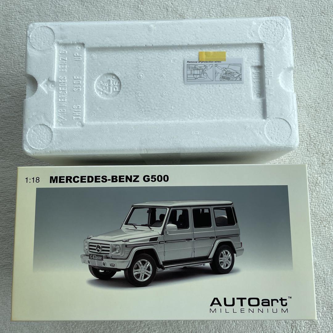 メルセデスベンツ G 500 Gクラス ミニカー 1/18 AUTOart（オート