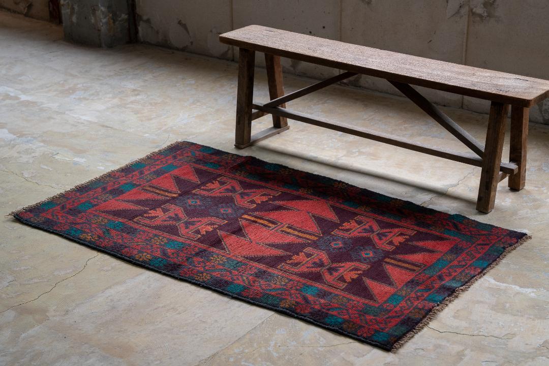 トライバルラグ 143×85cm 手織り 絨毯 カーペット ヴィンテージ ラグ トライバルラグ 143×85cm 手織り 絨毯 カーペット ヴィンテージ