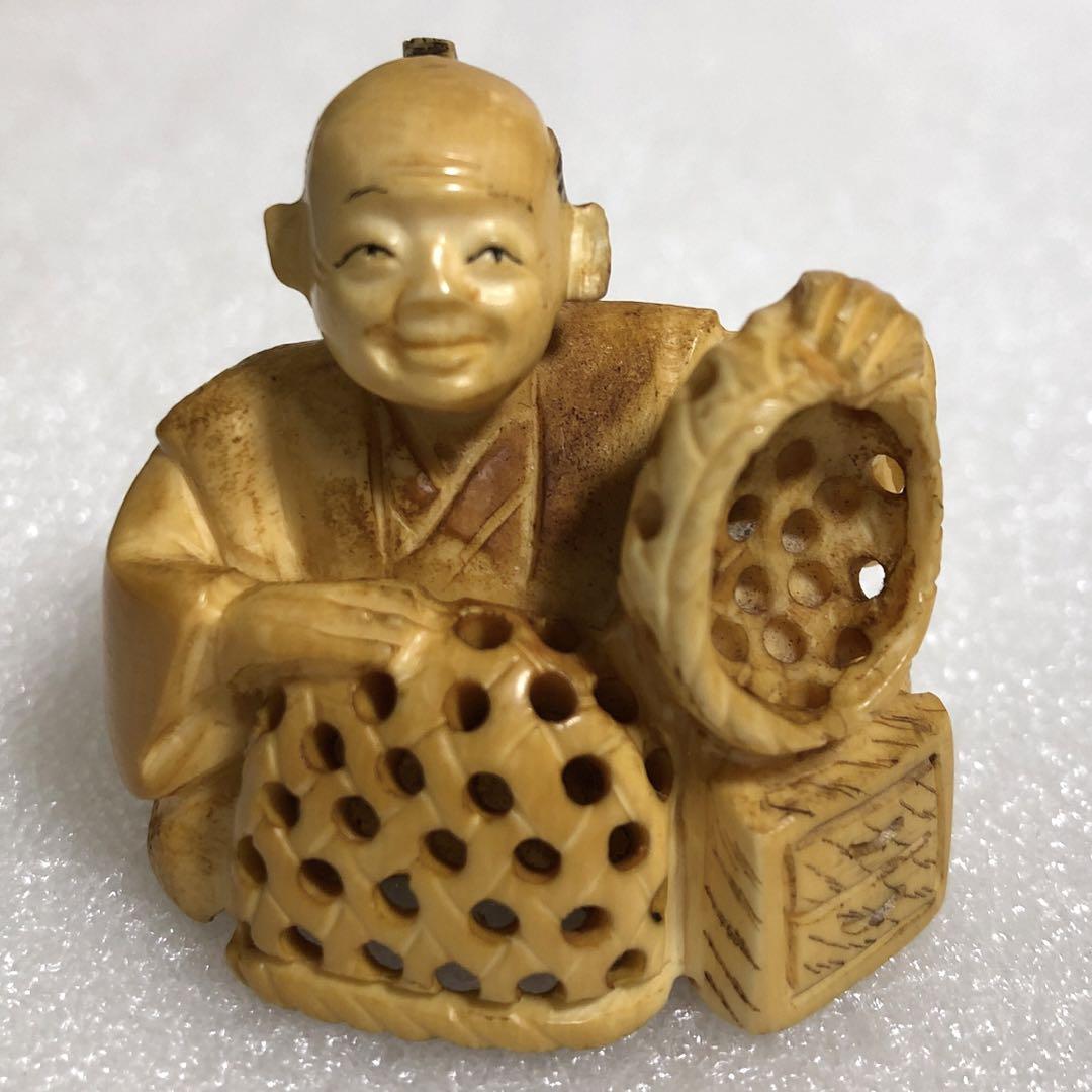 極上 根付 和彫 天然素材 アンティーク 置物 骨董 古美術品 細密