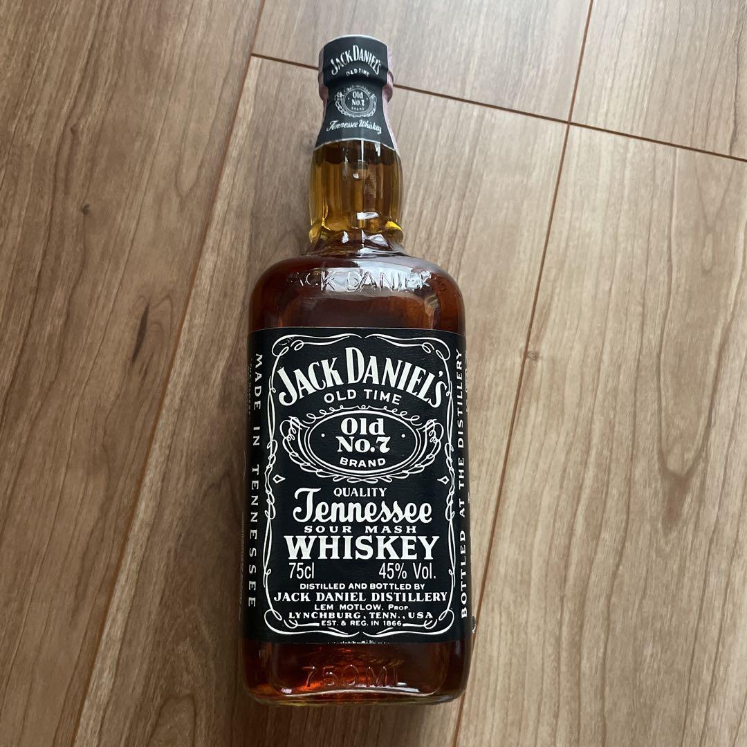JACK DANIEL'S Old NO.7  ジャックダニエル　赤紙封印 送料込み ジャックダニエル オールド NO 7 赤紙封印
