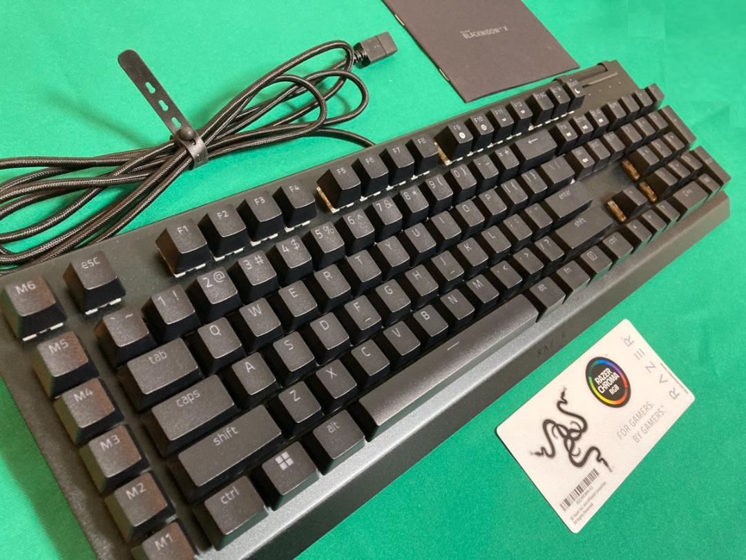 Razer BlackWidow V4 X ゲーミングキーボード 黄軸 ※箱なし Amazon.com: Razer BlackWidow V4 X Mechanical Gaming Keyboard