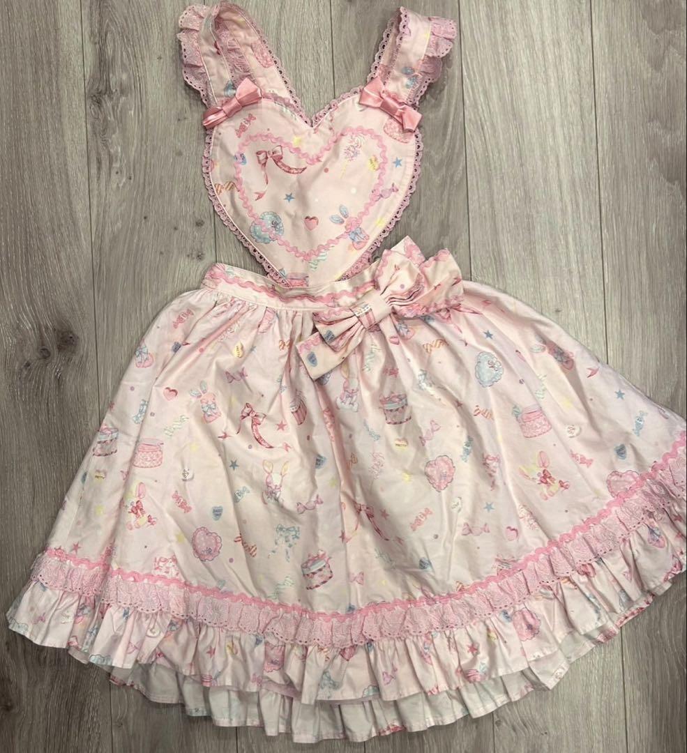 angelic pretty 摘みたていちごエプロン風スカート ホワイト angelic pretty 摘みたていちごエプロン風スカート 初版 - メルカリ