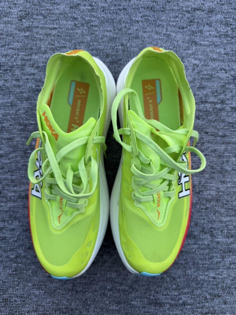 HOKA ロケットX２ ネオンイエロー ランニングシューズ 楽天市場】【7/25限定☆エントリー必須！2人に1人ポイントバック