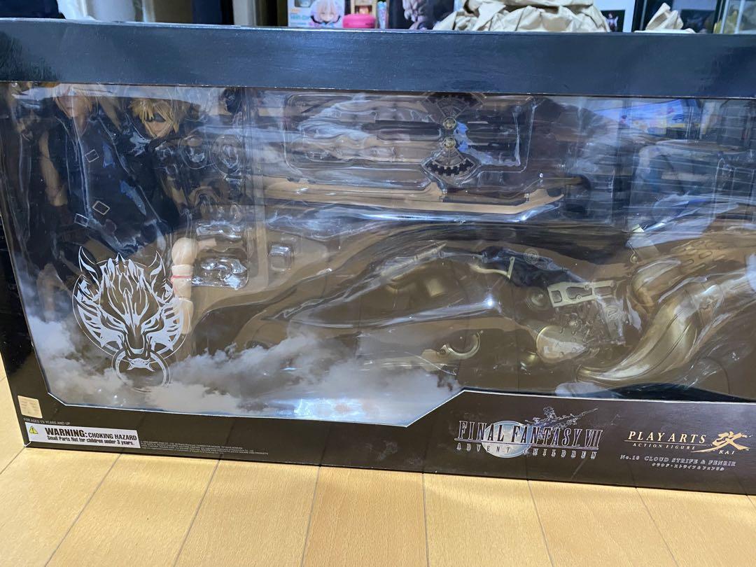 ファイナルファンタジーアドヴェントチルドレン スクウェア・エニックス、「FF VII アドベントチルドレン」を発売