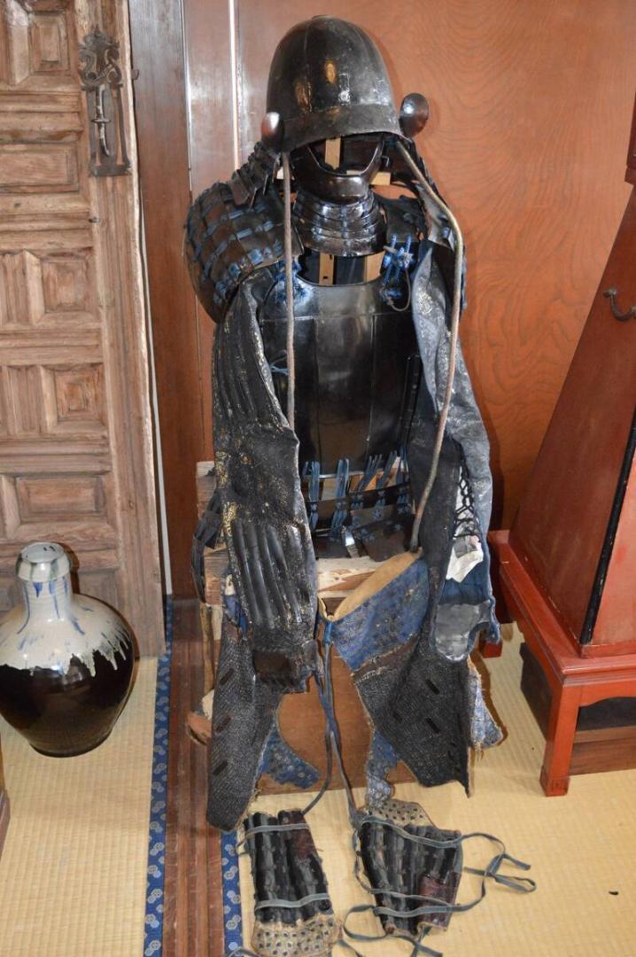 時代鎧　甲冑　変り兜　鉄黒漆　揃い　時代物 時代鎧 甲冑 変り兜 鉄黒漆 揃い 時代物 （日本の甲冑 | 日本