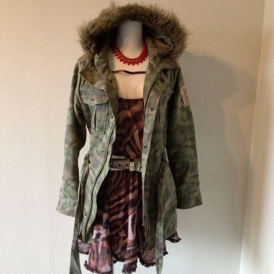 y2k ROXY 迷彩ハイビスカス柄コート グランジ itimi 00s 平成 y2k ROXY 迷彩ハイビスカス柄コート グランジ itimi 00s 平成