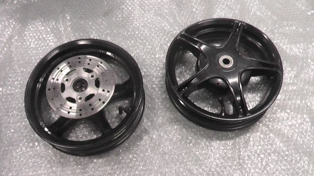セットでお願いします。 ジョグZR FI SA58J-001xxx の ホイールセット:#1749781198