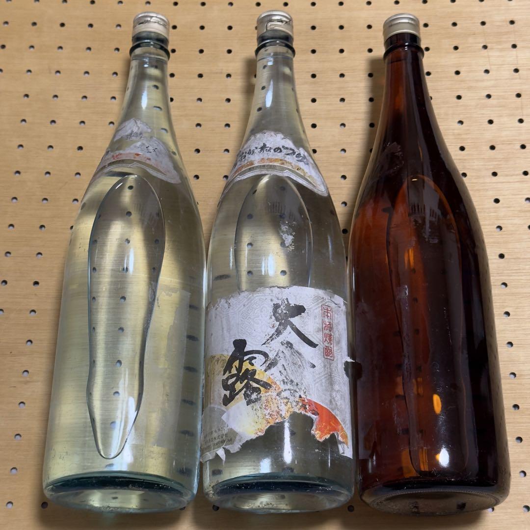 古酒 大金乃露 おおかねのつゆ 1,800ml 透明瓶 2本 茶瓶 1本 古酒 大金乃露 おおかねのつゆ 1,800ml 透明瓶 2本 茶瓶 1本