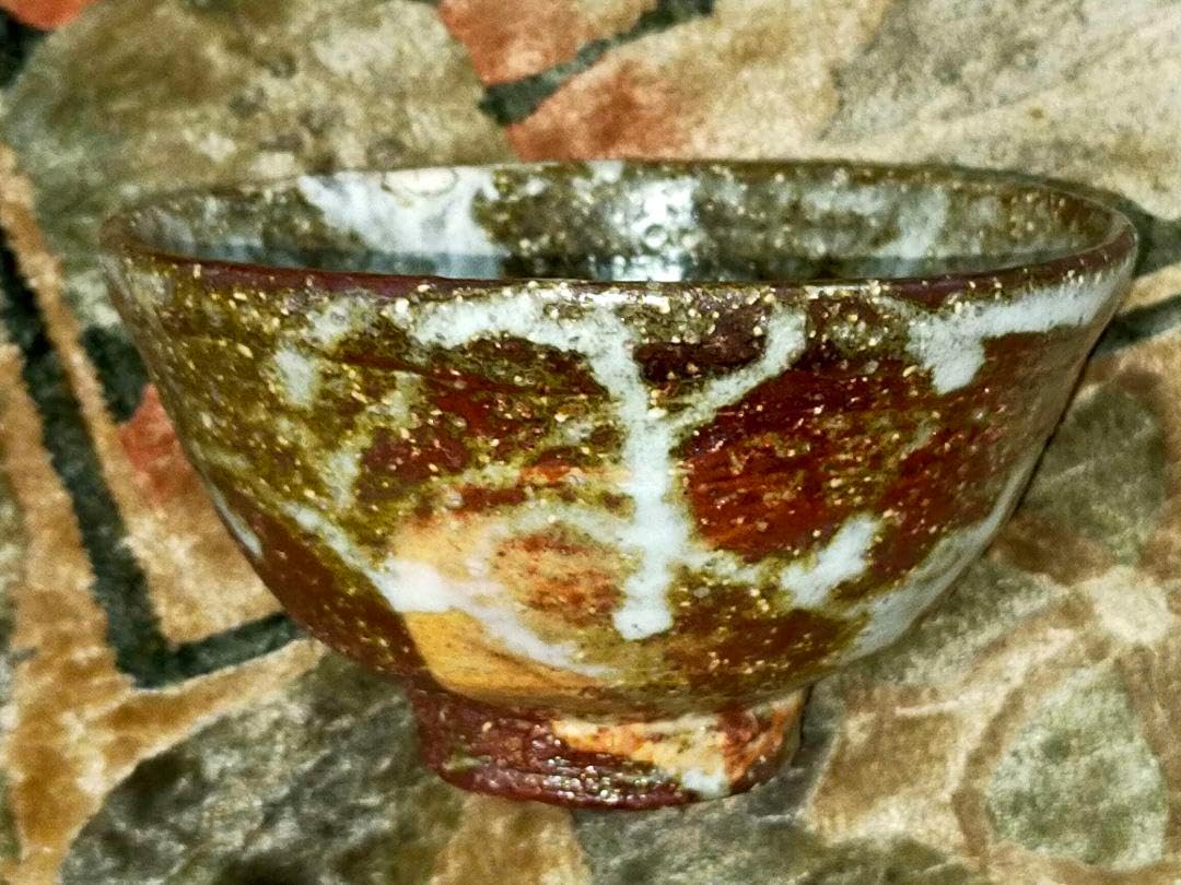 ♥値下げ！萩焼　茶碗　②　清雅窯　荒土　井戸型　共箱付き　茶道具　骨董　古玩 萩焼 茶碗 ② 清雅窯 荒土 井戸型 共箱付き 茶道具 骨董 古玩