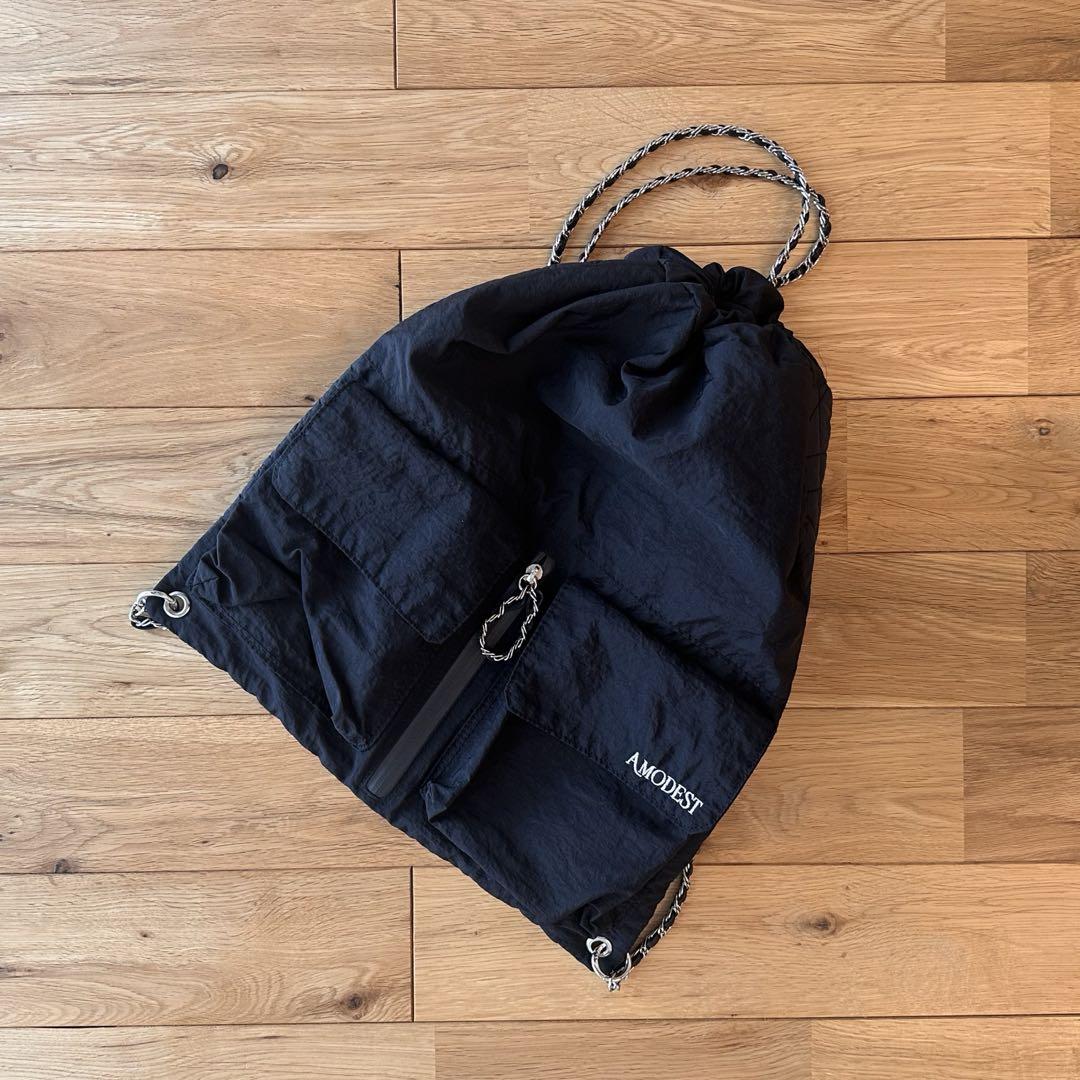 modestmood モデストムード リュック 黒 amodest bag - modest mood (モデストムード) : STO｜EDITORIAL