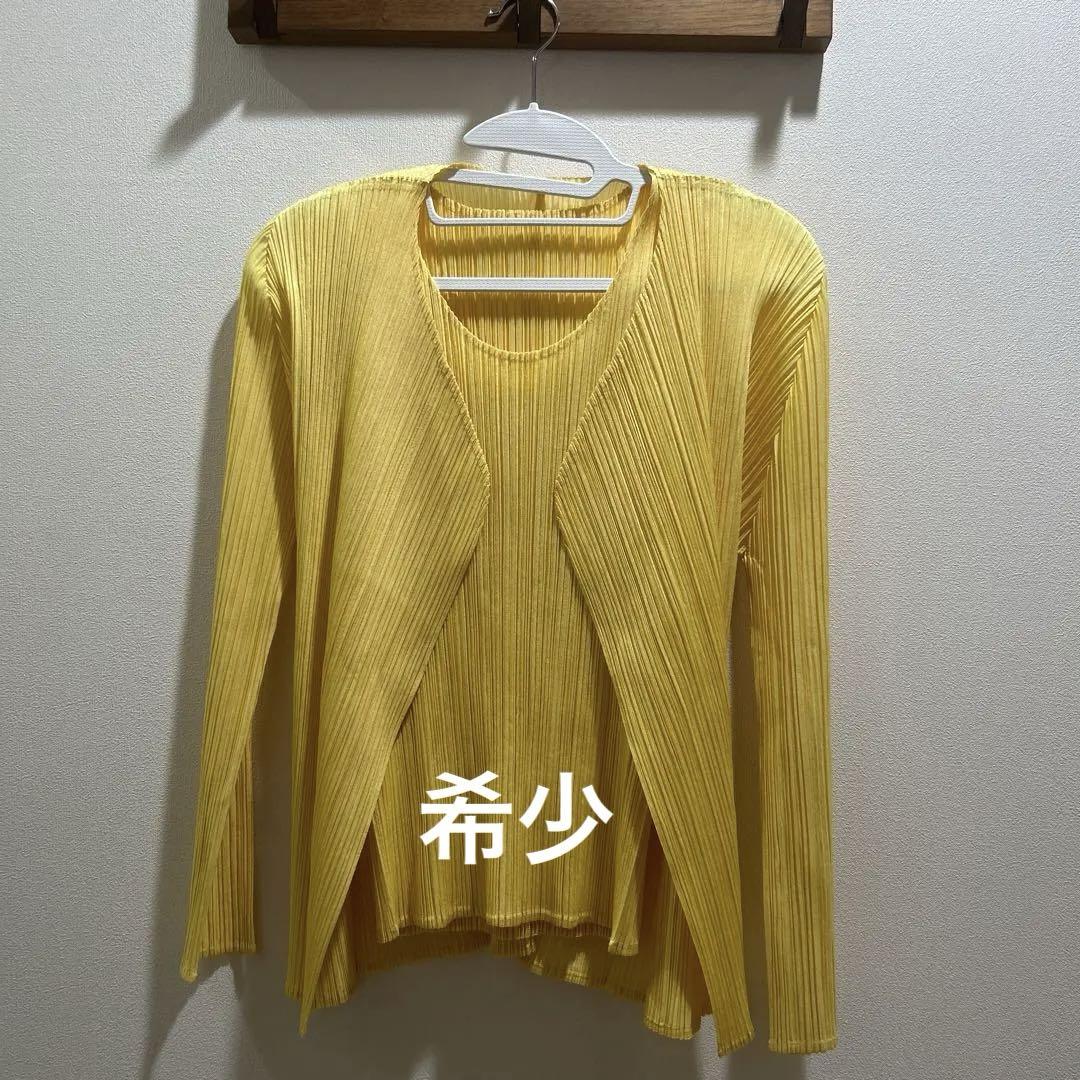 PLEATS PLEASE イエロープリーツカーディガンセット PLEATS PLEASE イエロープリーツカーディガンセット