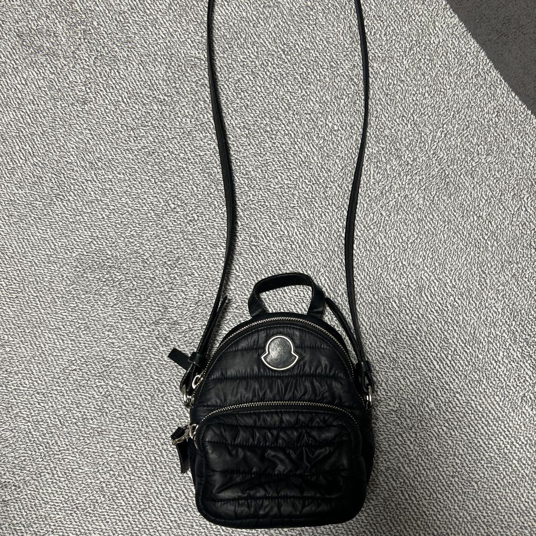 セール☆ [MONCLER] ショルダー バッグ ブラック モンクレール ブラック ショルダーバック！お安くしました！本日
