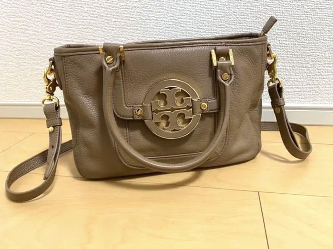 ✨極美品✨トリーバーチ ハンドバッグ 2way ショルダーバッグ アマンダ トリーバーチ ショルダーバッグ 2way アマンダ デカロゴ 斜め