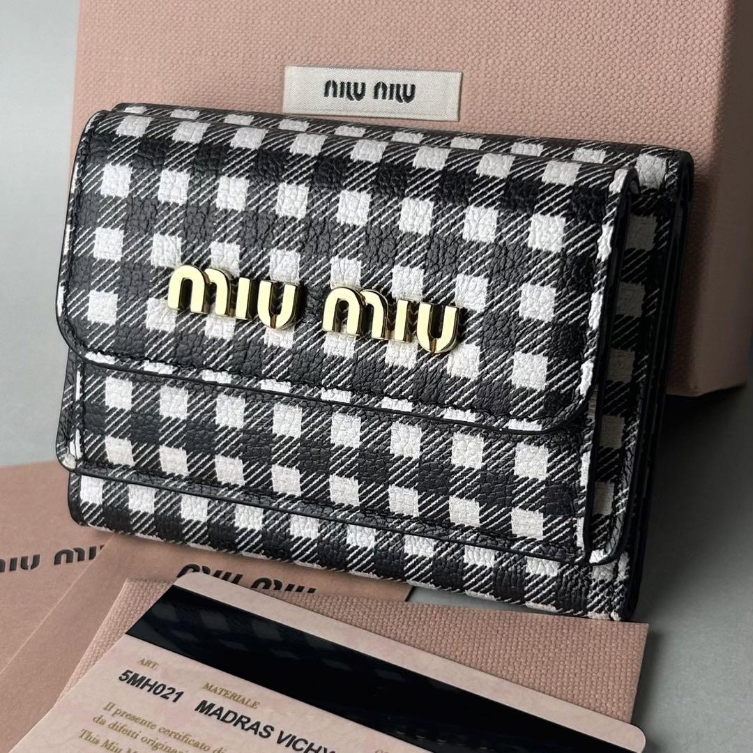 miu miu ミュウミュウ ギンガムチェック 三つ折り財布 ミニ財布 miu MIUMIU ミュウミュウ 三つ折り財布 MADRAS マドラス 5MH021