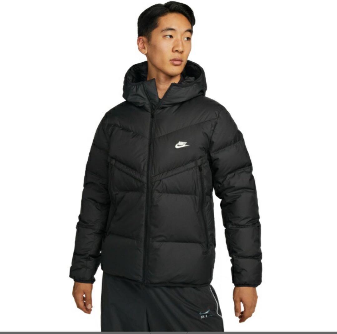 Nike フード付きダウンジャケット　 L ブラック Nike フード付きダウンジャケット 黒 （新品 NIKE 中綿ダウン