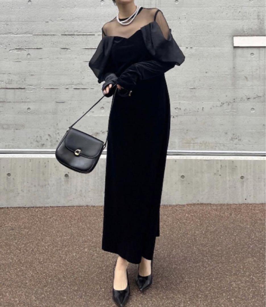 タピさま専用！Ameri VINTAGE オフショルドレス ブラック（Ameri