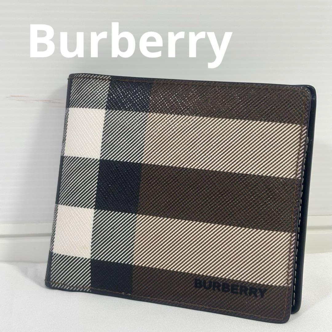 【美品】BURBERRY ノバチェック柄 二つ折り財布　ブラウン系 美品】BURBERRY ノバチェック柄 二つ折り財布 ブラウン系