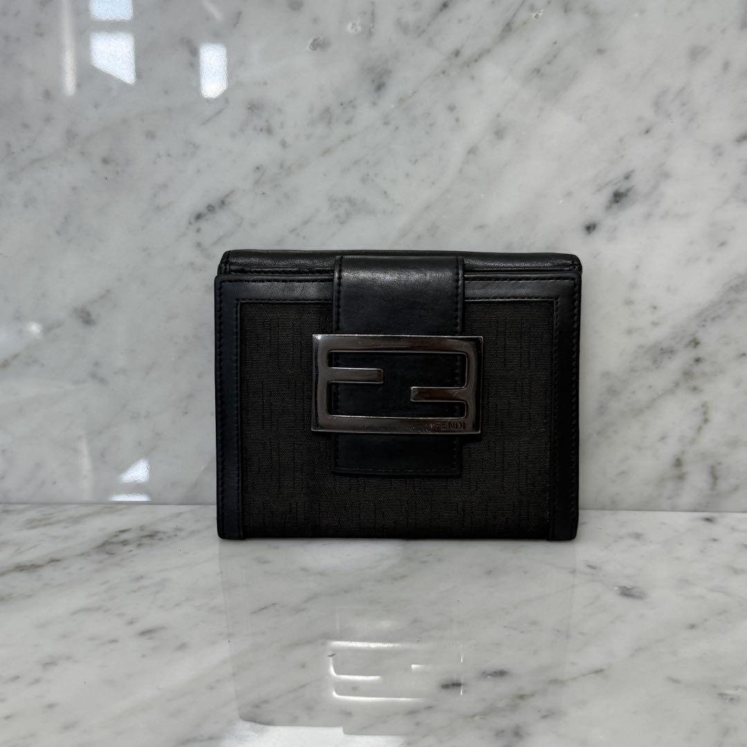【極美品】フェンディ コンパクト財布 二つ折り キャンバス レザー 小銭 ズッカ FENDI フェンディ 二つ折り財布 ブラック 黒 マンマ ズッカ