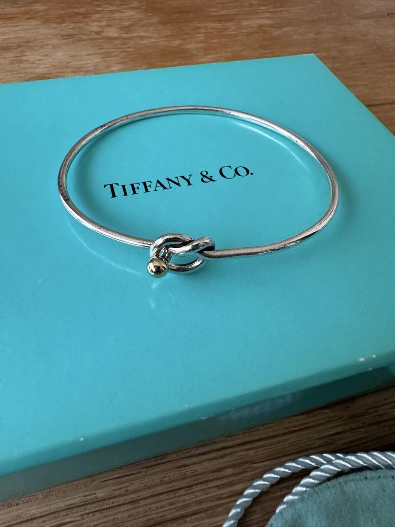 お値引きしました！TIFFANY＆Co.　ラブノット　バングル お値引きしました！TIFFANY＆Co. ラブノット バングル