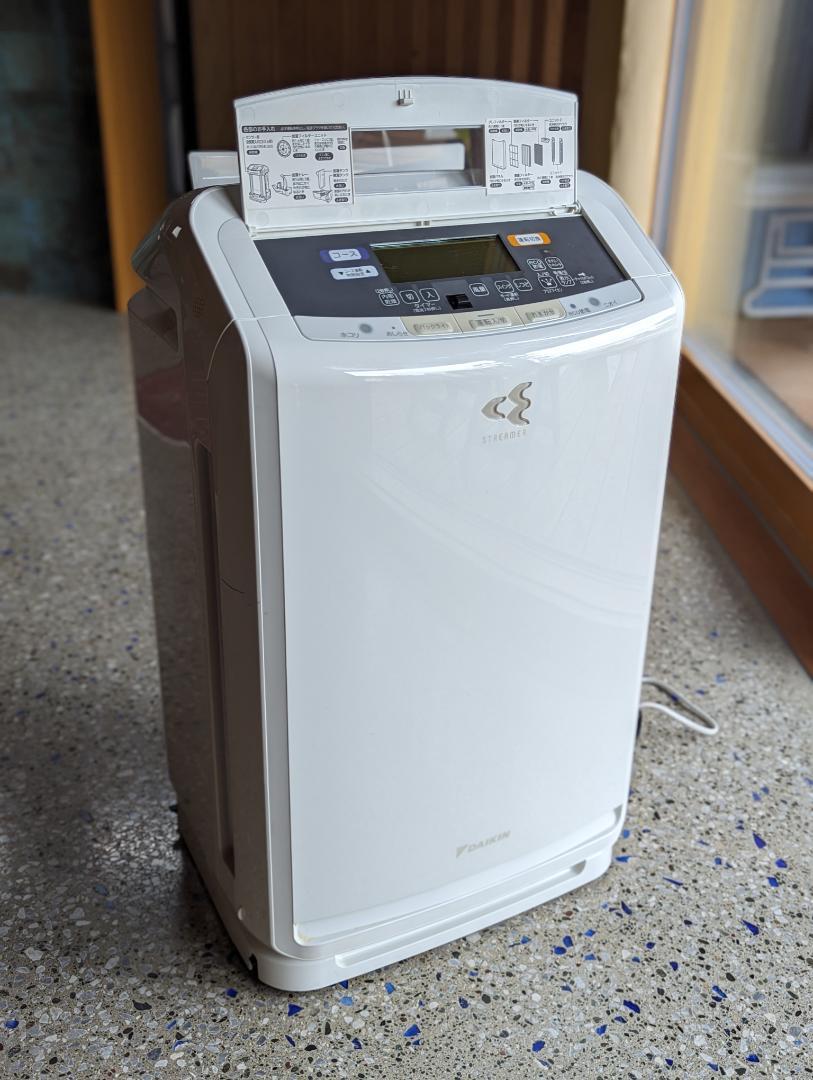 DAIKIN ダイキン　空気清浄機　除湿機　加湿器　MCZ70T 2017年製 Amazon.co.jp: ダイキン DAIKIN 除加湿うるるとさらら空気清浄機