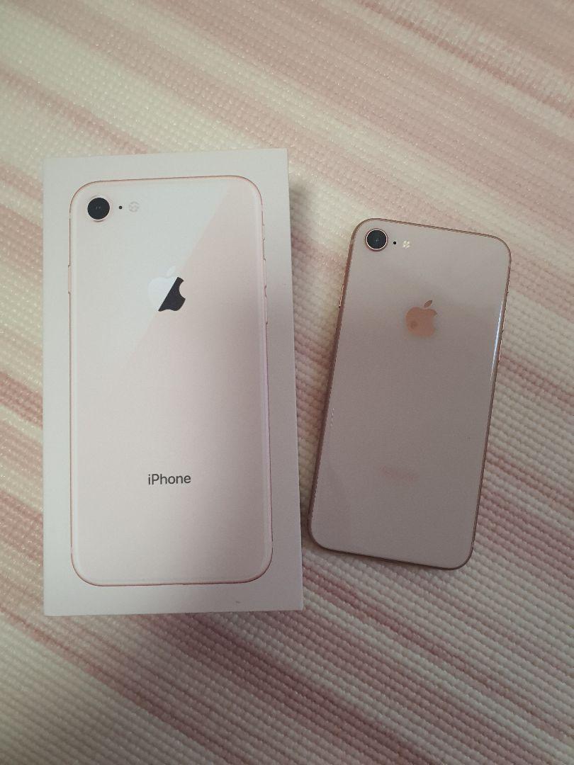 Apple - 極美品 iPhone 8 64GB シムロック解除済利用制限○ 高級フィルム付 iPhone 8 ゴールド 64 GB SIMフリー 箱&全面保護フィルム付き