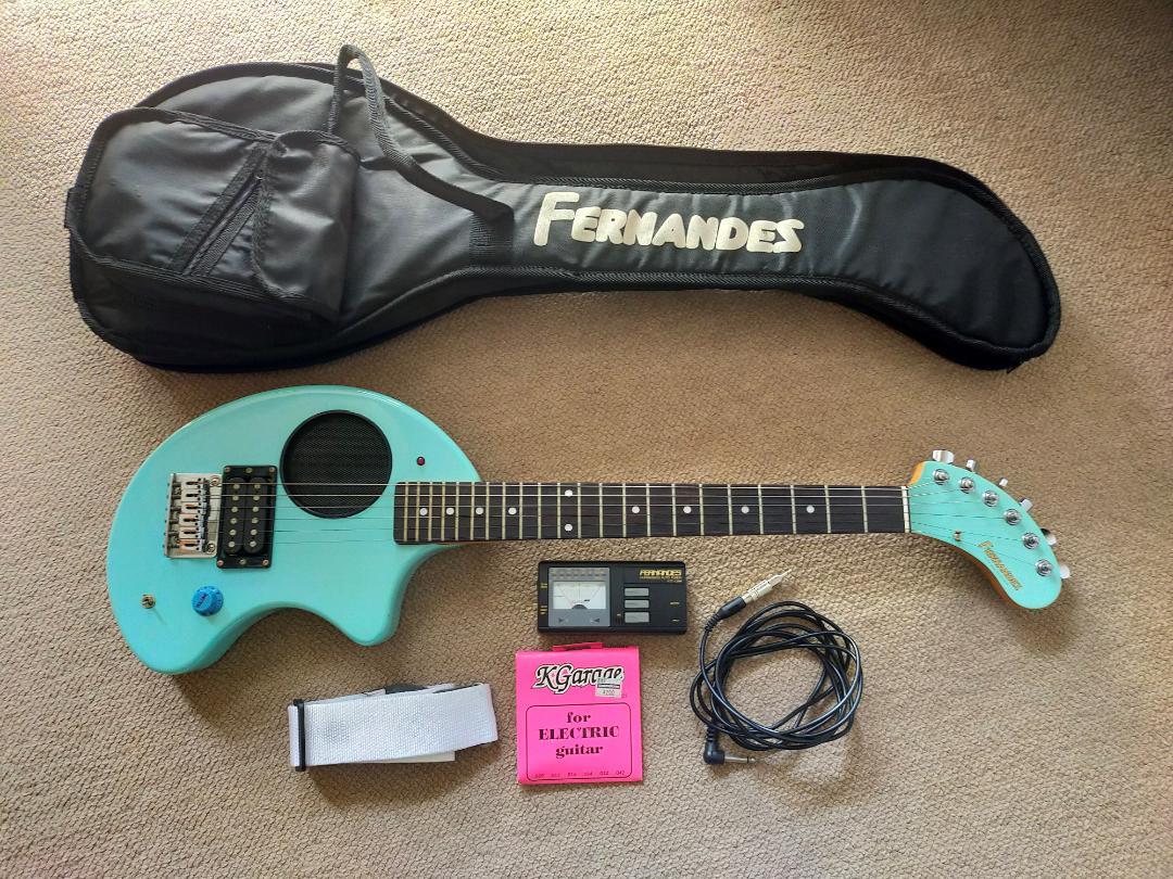 FERNANDES ZO-3 パステルグリーン（ブルー？）（中古】Fernandes