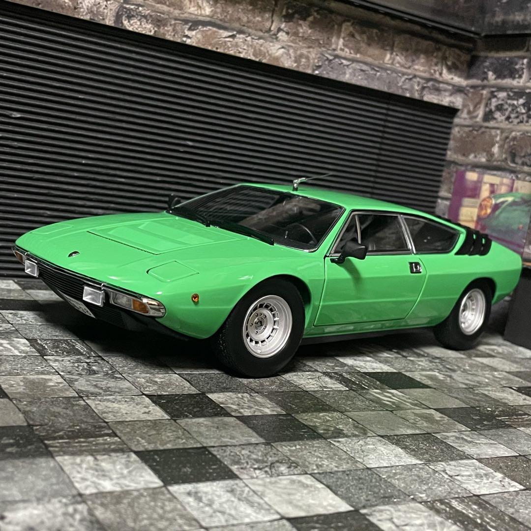 ランボルギーニメンテナンス ウェルカムキット カルワザオンライン限定!!京商 ランボルギーニ 記念切手＋ 1/64