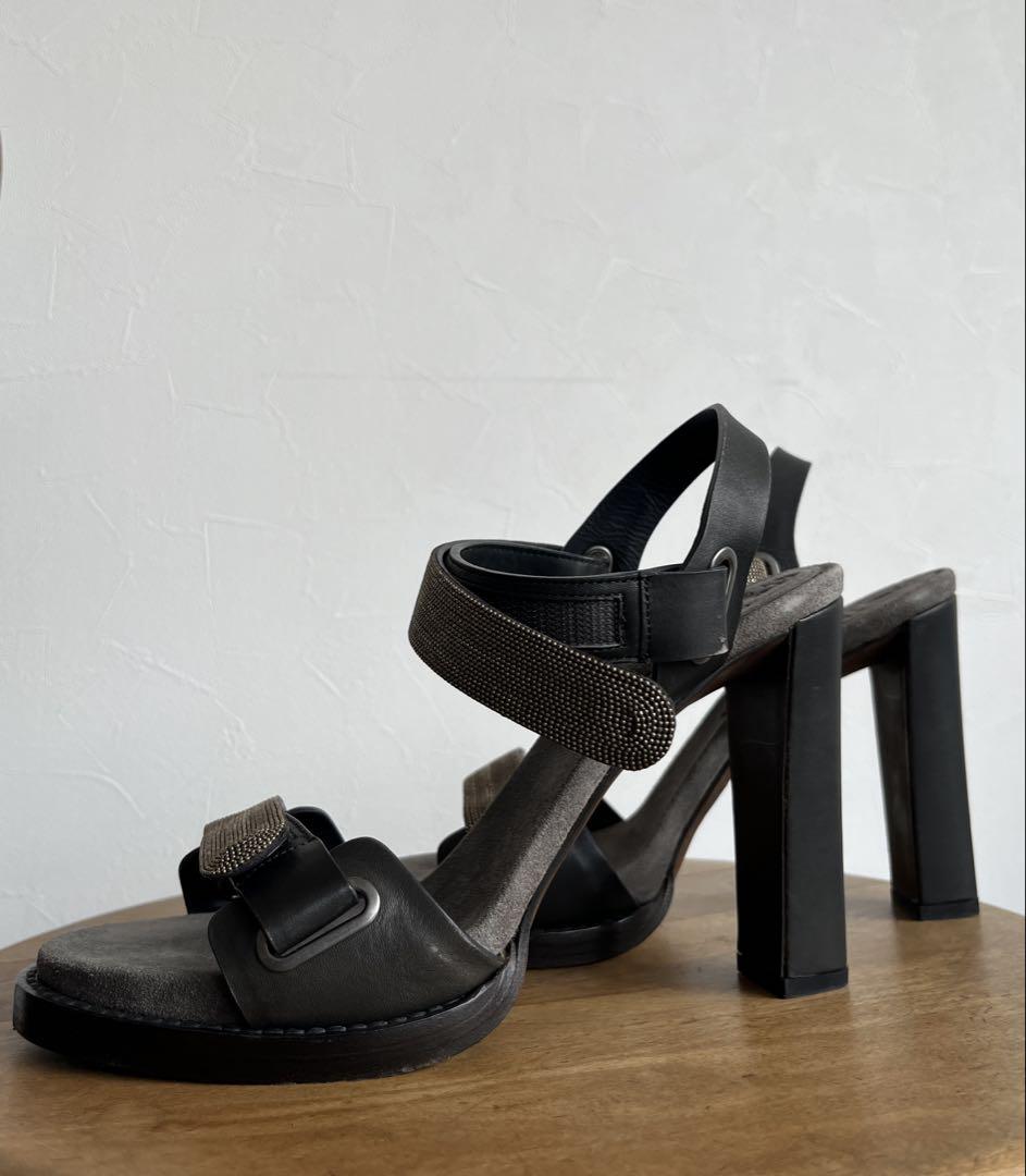 Brunello Cucinelli ブルネロクチネリサンダル 24.5ブラック Brunello Cucinelli ブルネロクチネリサンダル 24.5ブラック