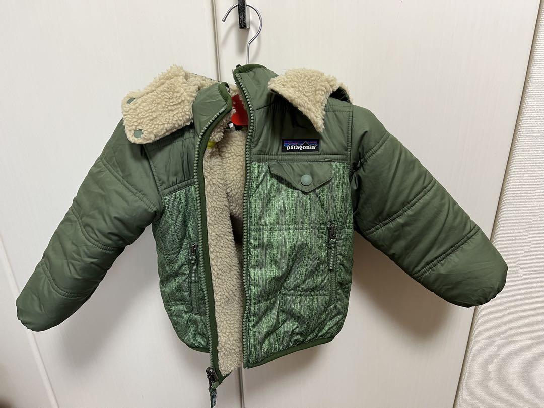 アウターリバーシブルPatagonia フード付きジャケット オリーブグリーン Patagonia フード付きオリーブジャケット