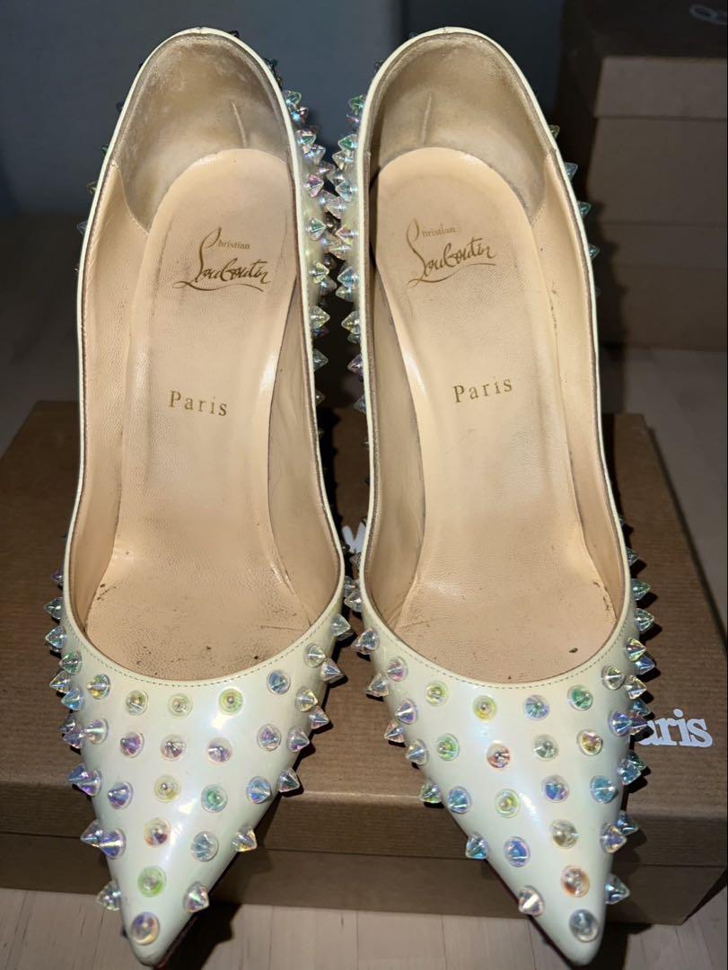 Christian Louboutin スパイク パンプス（Christian Louboutin