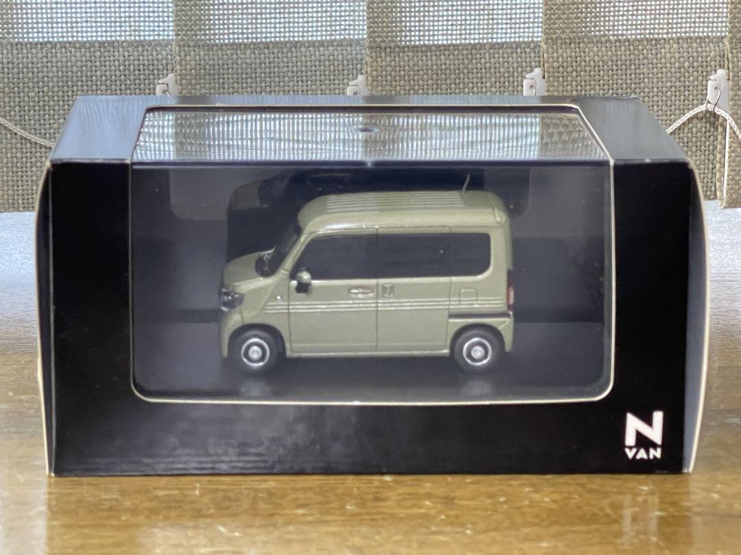 ホンダ N-VAN 1/43ミニカー オリーブグリーン ディスプレイ