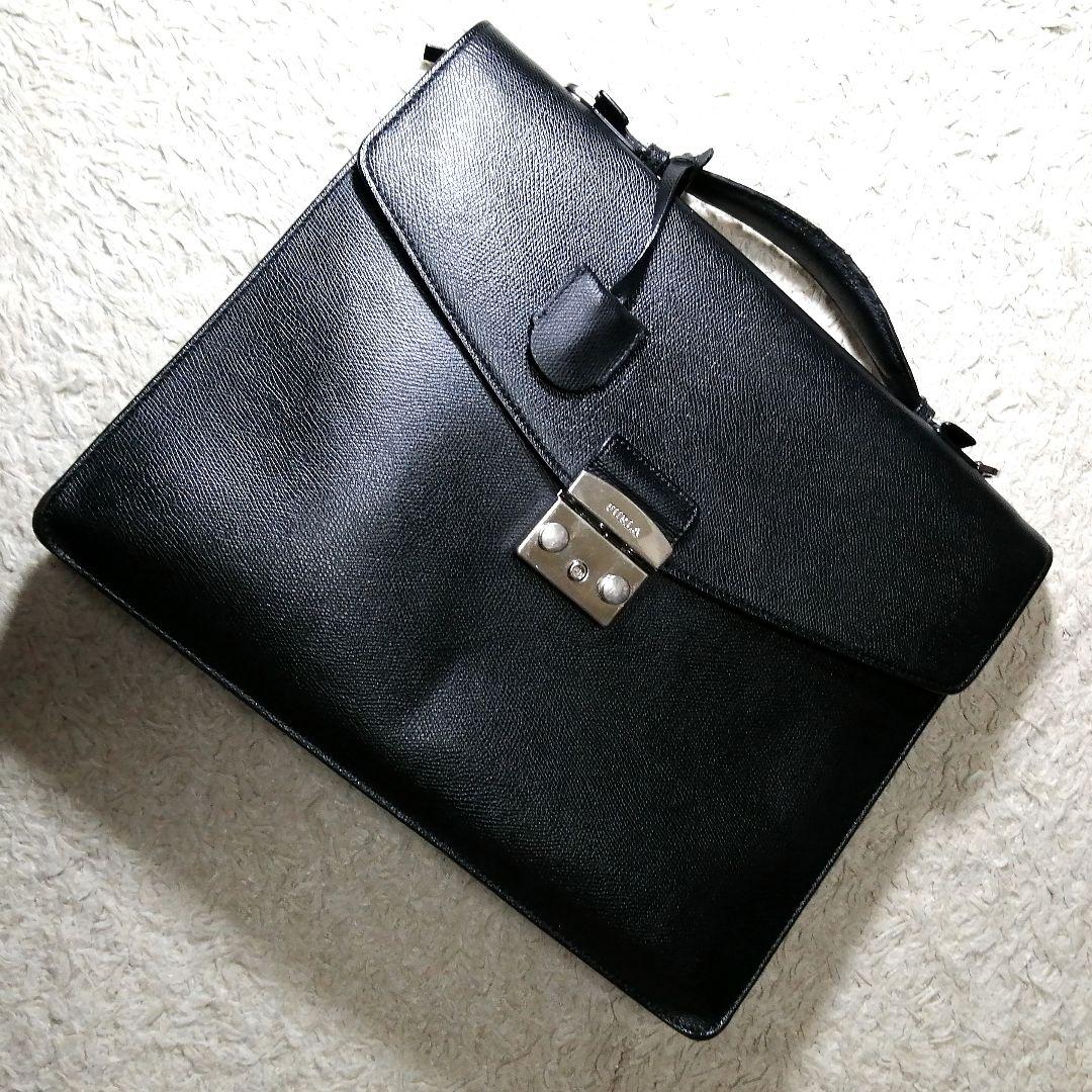 ★FURLA フルラ★オールレザー ビジネスバッグ 高級 ブリーフケース 鍵付 ☆FURLA フルラ☆オールレザー ビジネスバッグ 高級 ブリーフ
