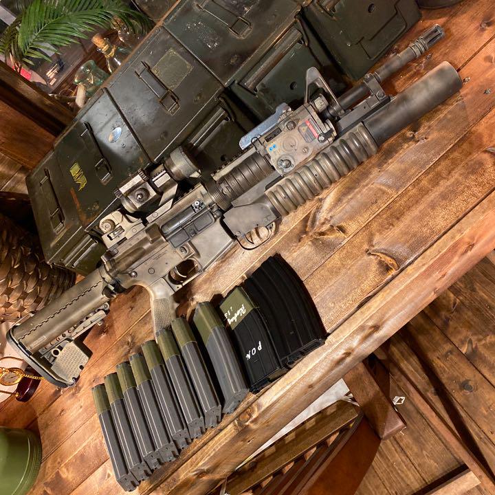 マルイ No82 コルトM4A1カービン スタンダード電動ガン　セット TOKYO MARUI スタンダード 電動ガン NEW コルト M4A1 カービン