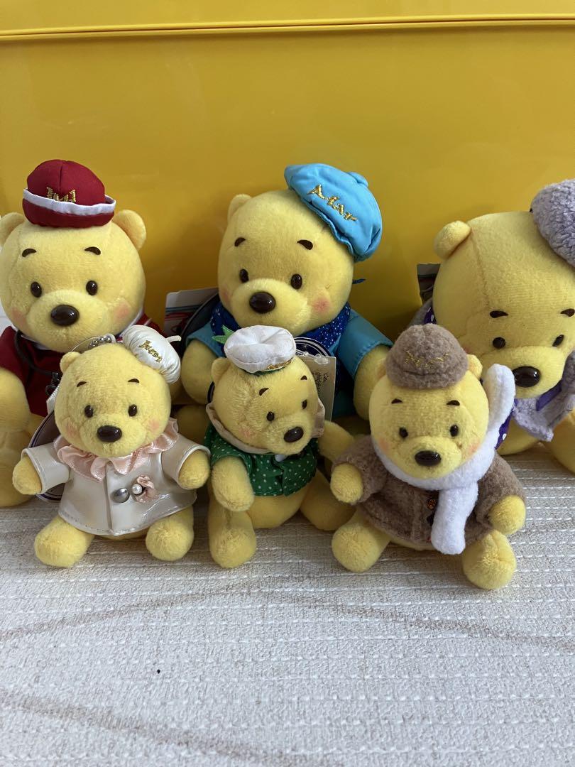 ディズニーストア　くまのプーさん ぬいぐるみ誕生日　誕生石　7点セット Amazon | 誕生日バージョン プーさんのぬいぐるみがバルーン