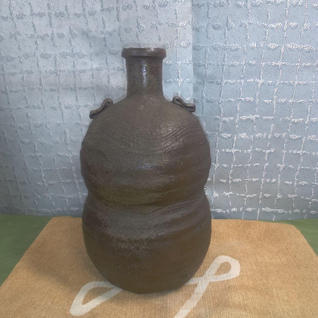 備前焼？ 骨董 陶器製 丸みを帯びた持ち手付き徳利 備前焼？ 骨董 陶器製 丸みを帯びた持ち手付き徳利（古備前船