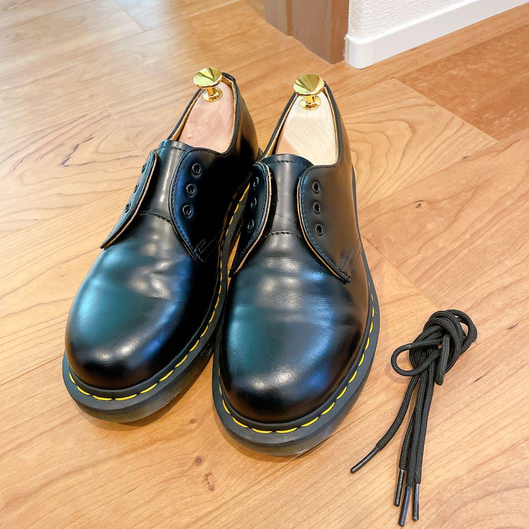 ドクターマーチンuk5 Dr. Martens ドクターマーチンブラックホワイトステッチ23.5 UK4
