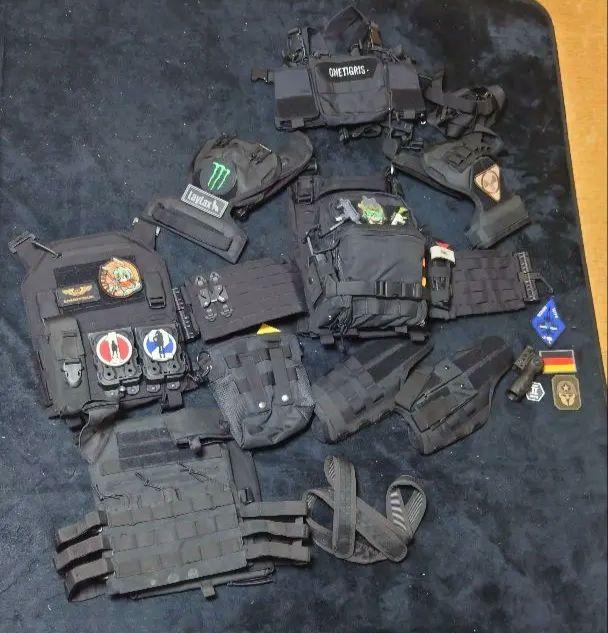 サバゲー、引退品 サバゲー引退 装備 多数（サバゲー引退装備 カスタム次世代MP5