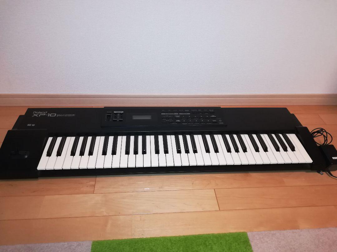 Roland XP-10 シンセサイザー【送料込】（Roland シンセサイザー